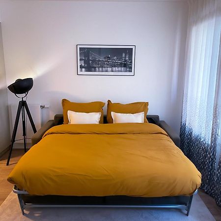 Grand Appartement 克利希 外观 照片