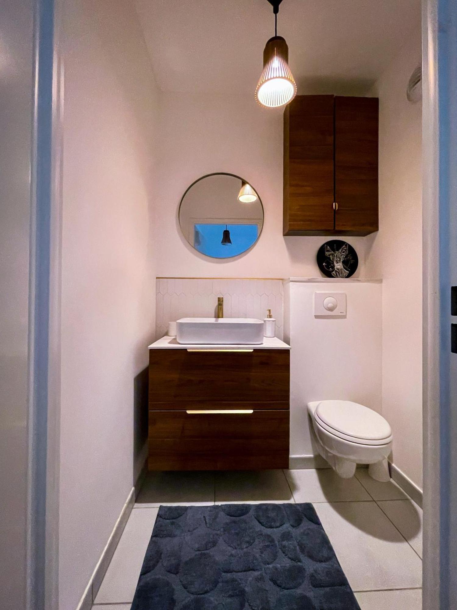 Grand Appartement 克利希 外观 照片